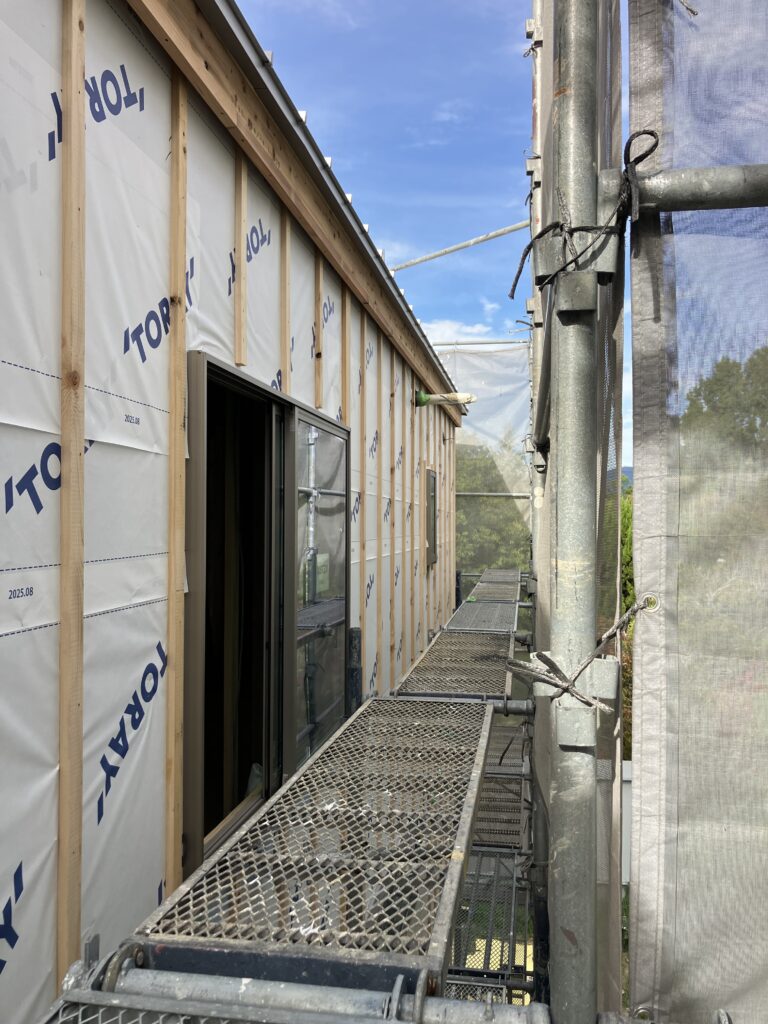 四日市市S学童保育所様新築工事　外壁サイディング施工