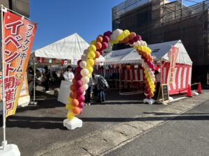 バルーンアーチ　梅川