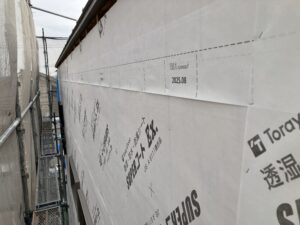 大井手モデルハウス新築工事　防水シート施工完了