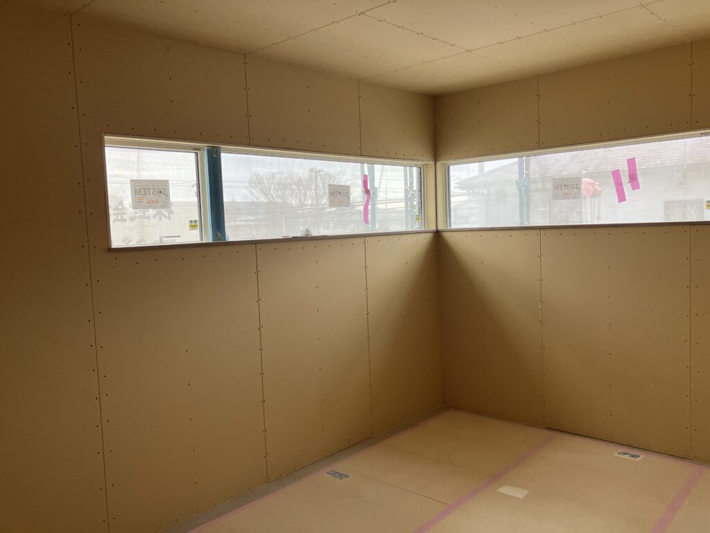 大井手モデルハウス新築工事　壁・天井ﾎﾞｰﾄﾞ下地施工